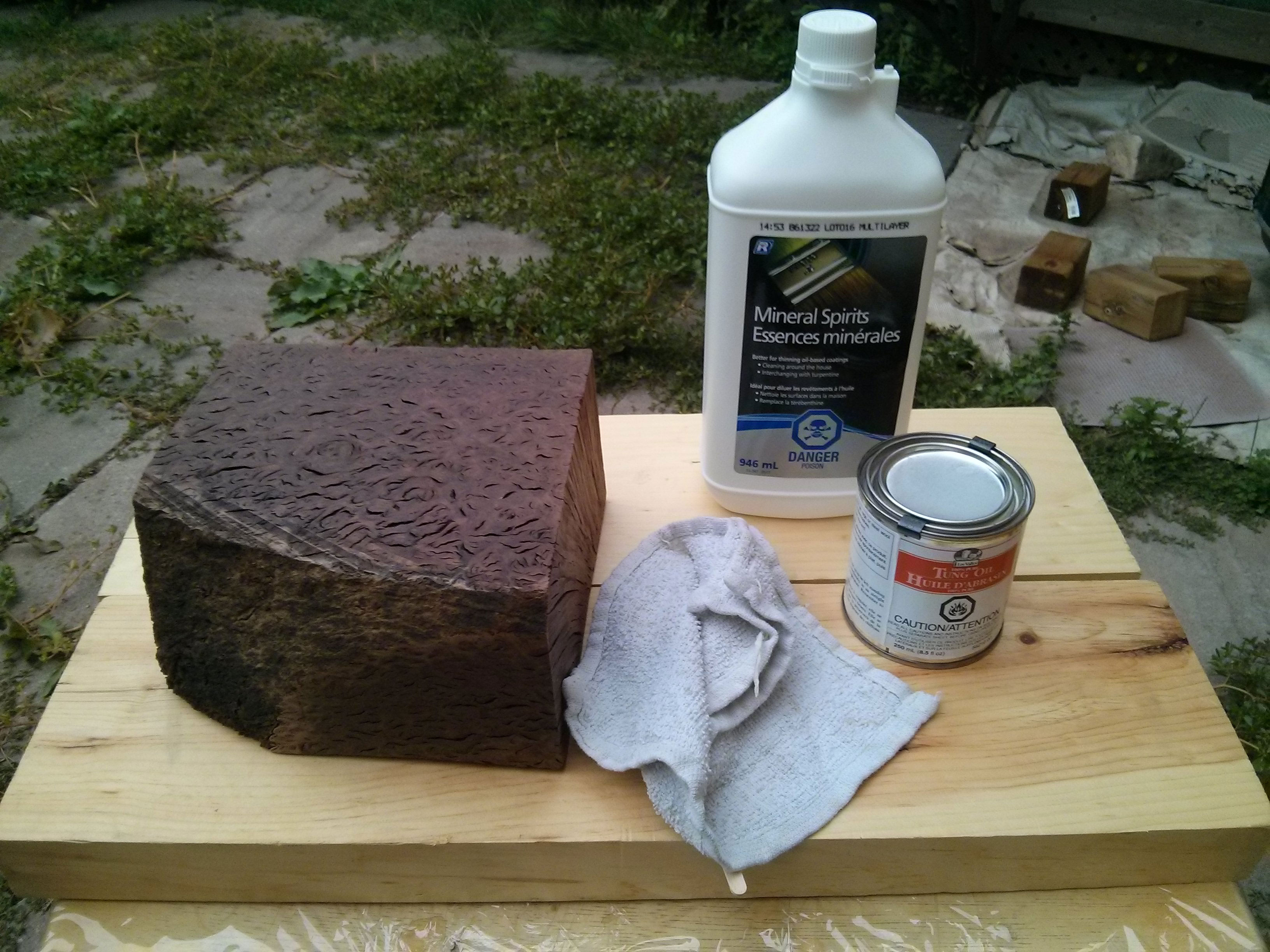 Preparing for wood oiling